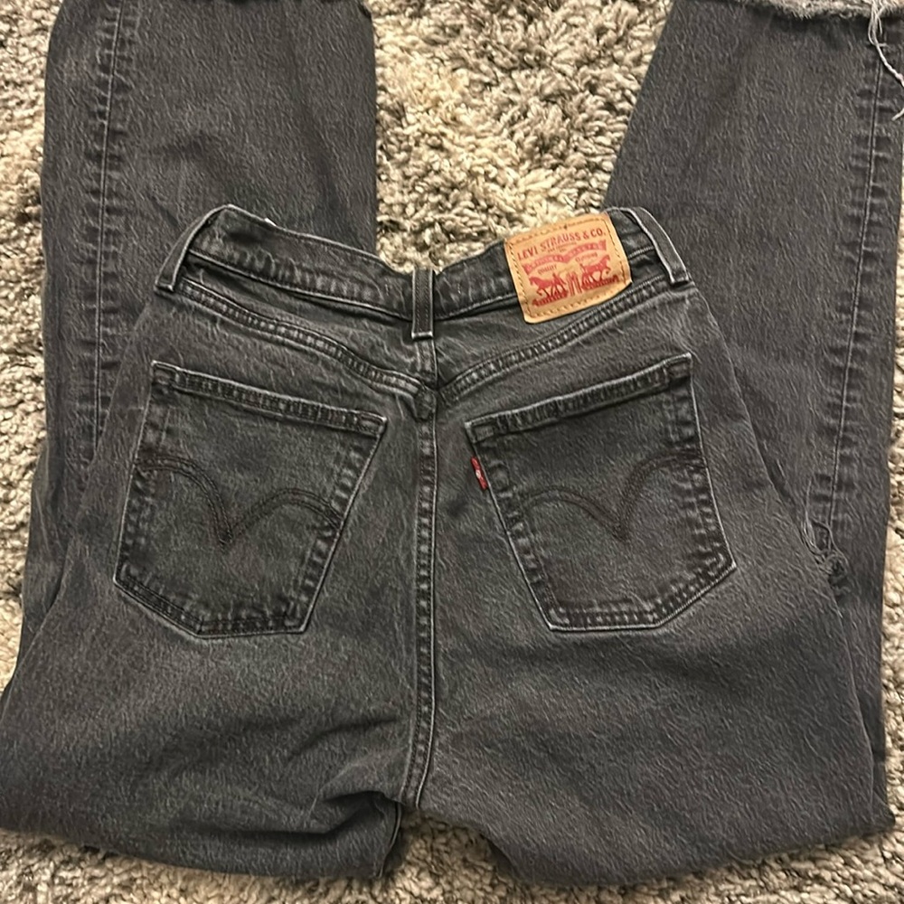 Levi’s ribcage straight button fly black denim jeans